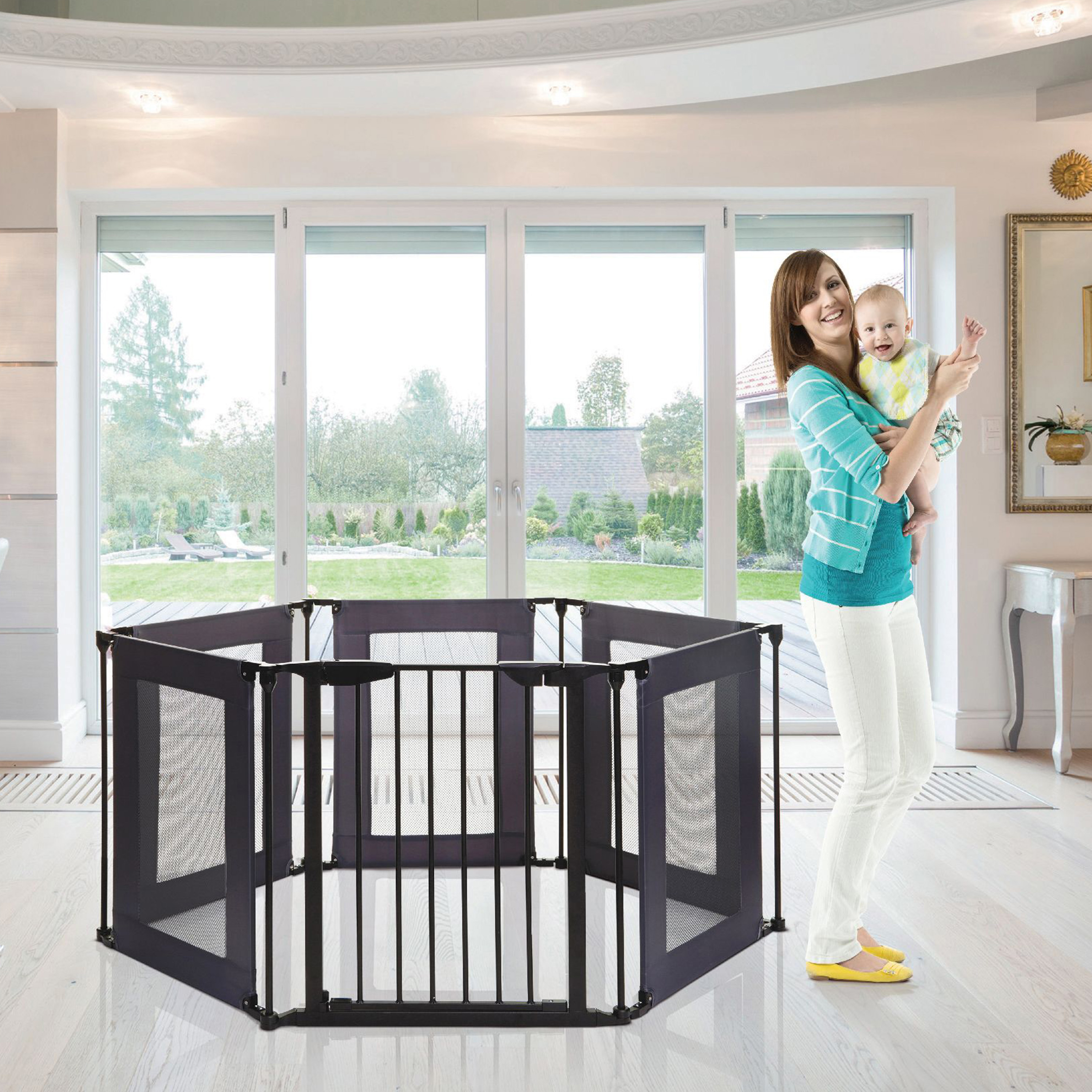 Dreambaby Brooklyn Converta Playard & Wide Barrier Gate.