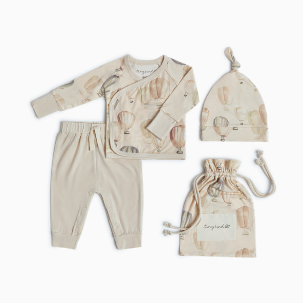 Tiny Kind Bamboo Viscose 3-Piece Newborn Take Me Home Set.