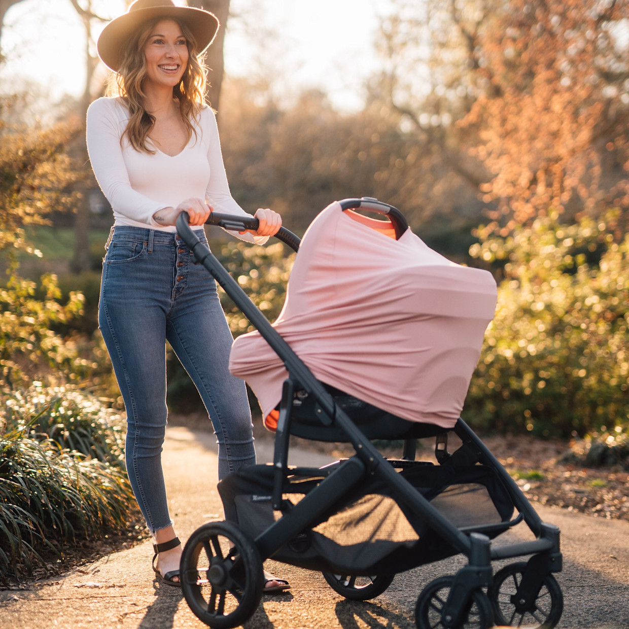 Milk Snob 5-in-One Luxe Cover - Ballet Slipper.