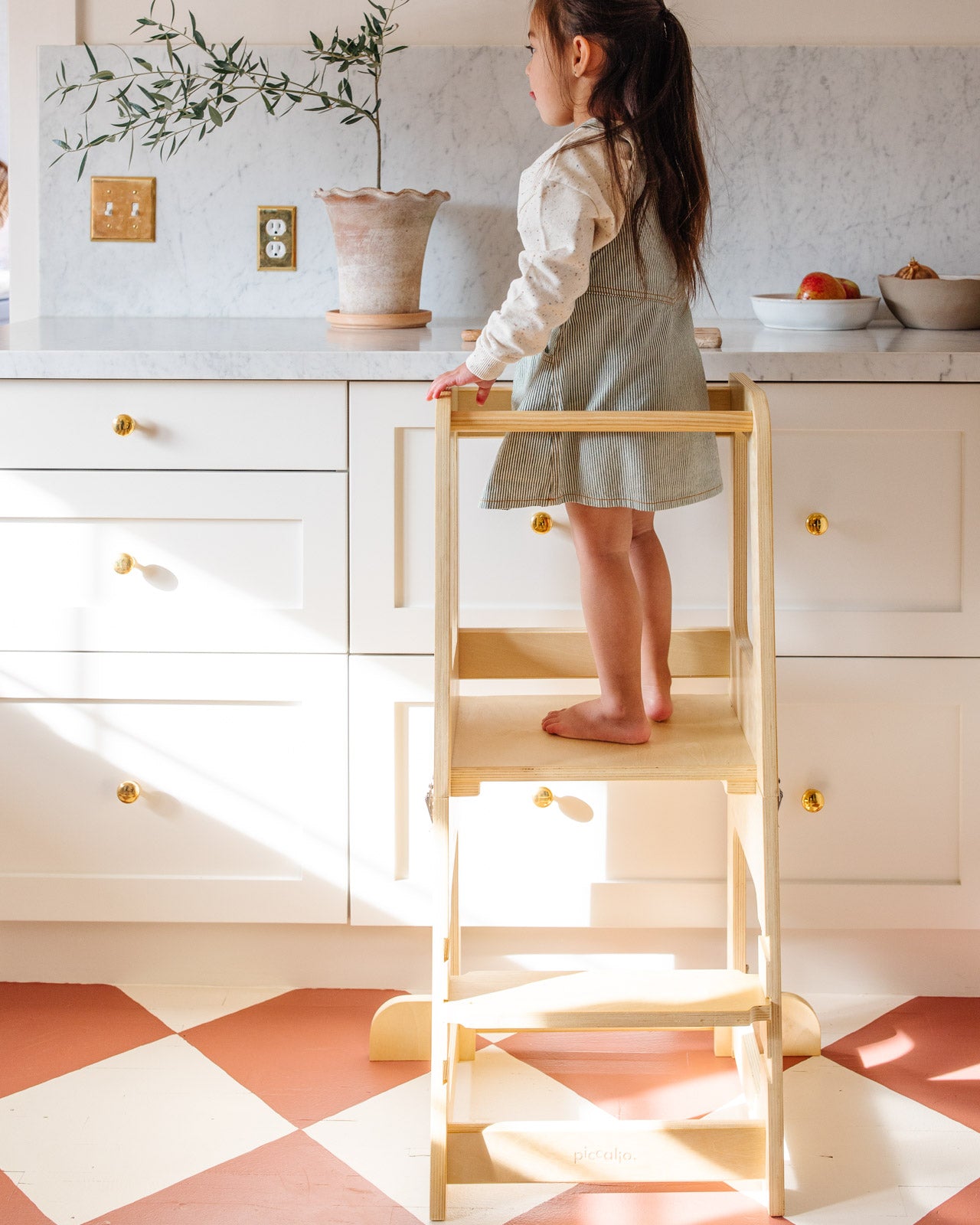 Piccalio Mini Chef Convertible Helper Tower.