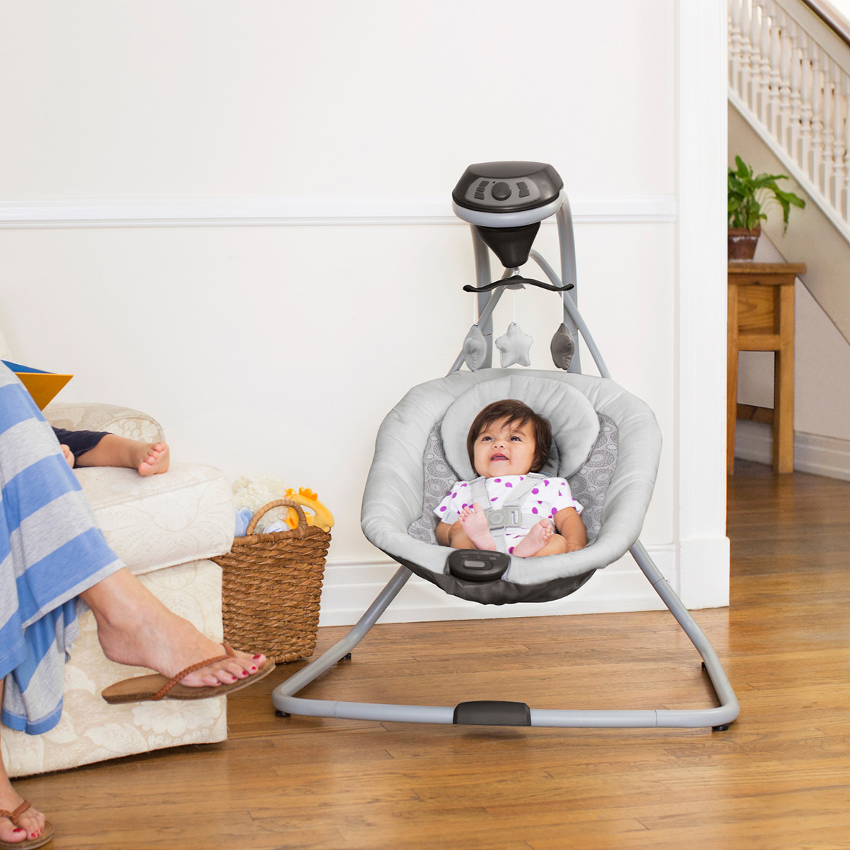 Graco Simple Sway Baby Swing - Abbington.