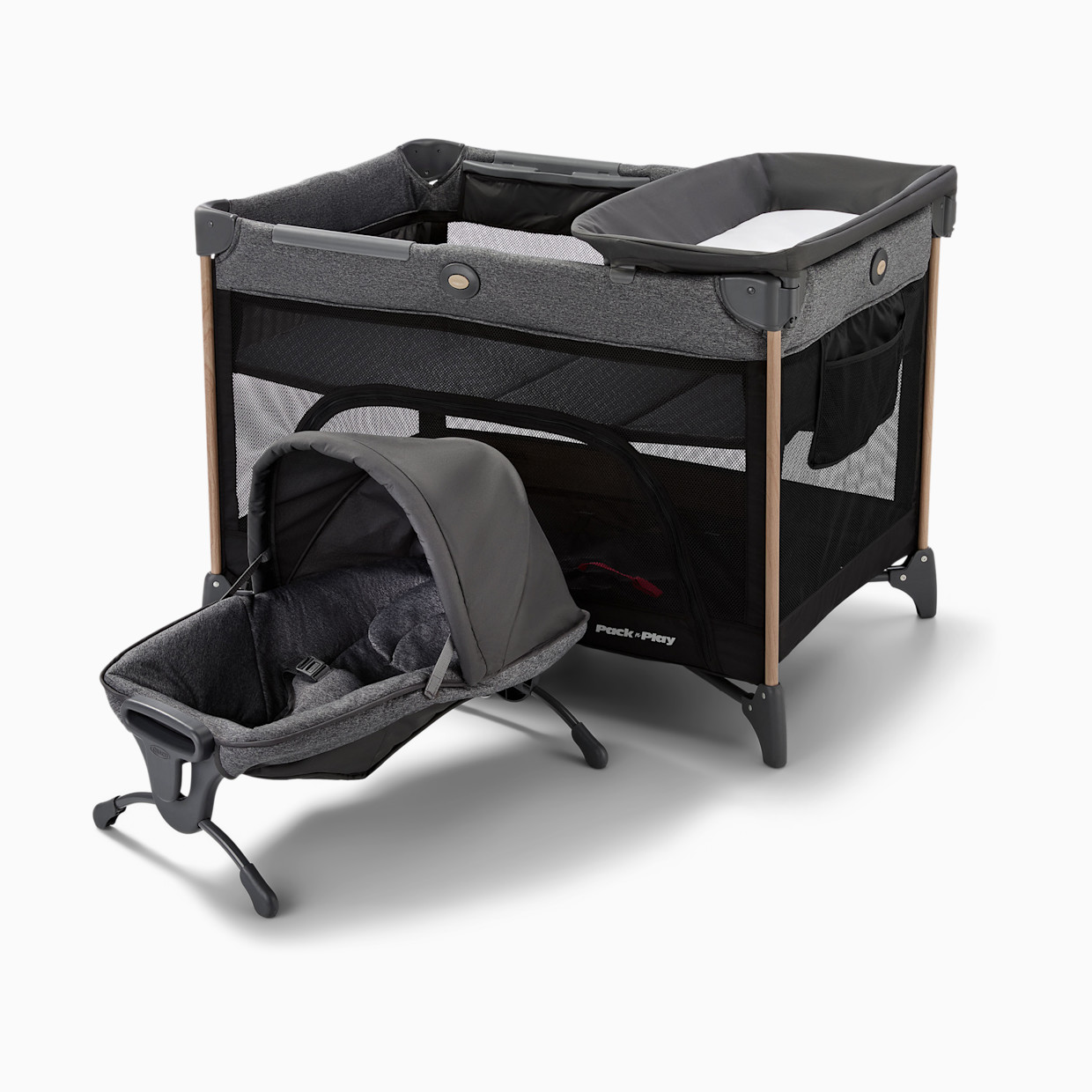 Graco Pack n' Play Close2Baby Seat Lux Playard - Milan.