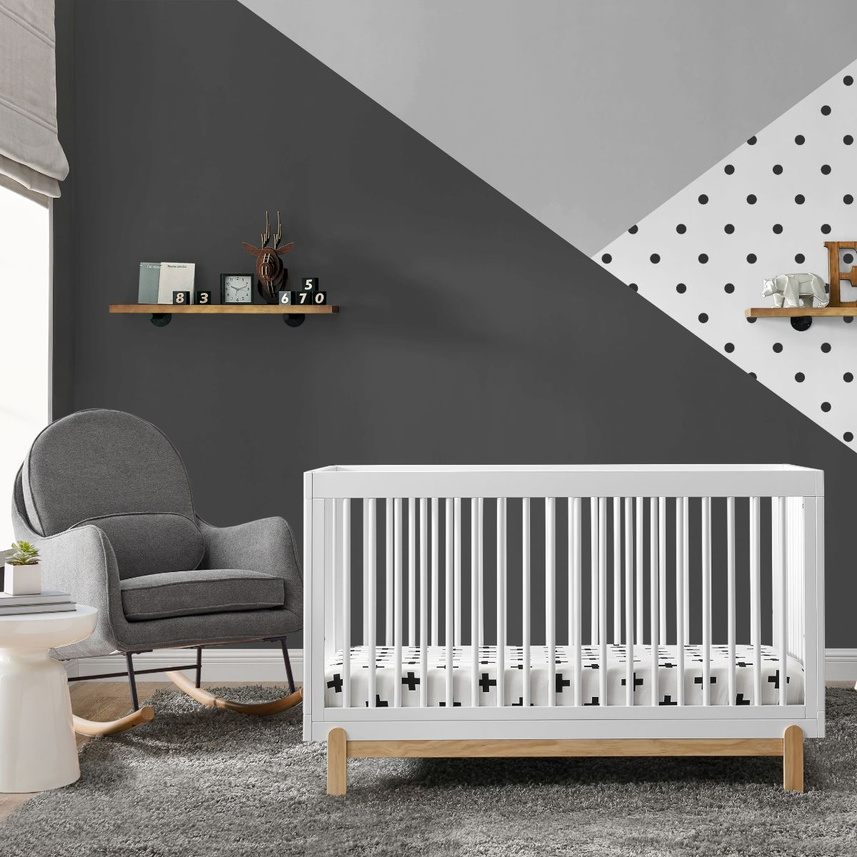 Delta Children Poppy 4-in-1 Convertible Crib.