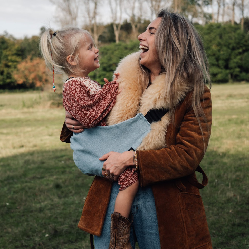 Wildride Toddler Carrier - Light Denim Wash.