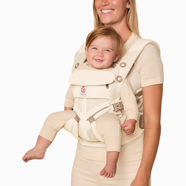 Ergobaby Omni Classic Mesh.
