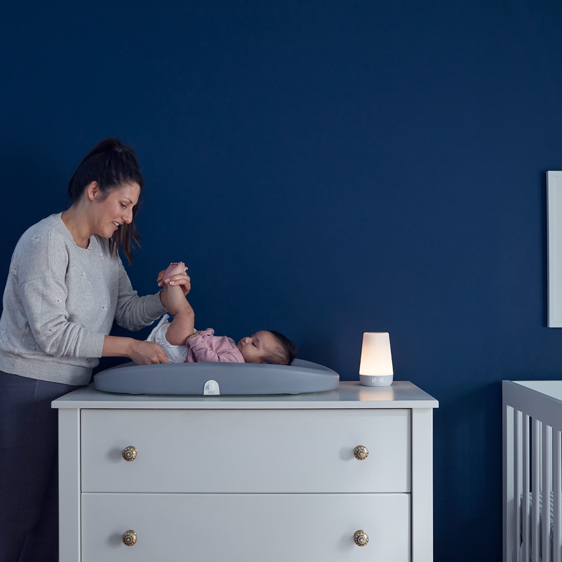 Hatch Rest+ Sound Machine, Night Light 