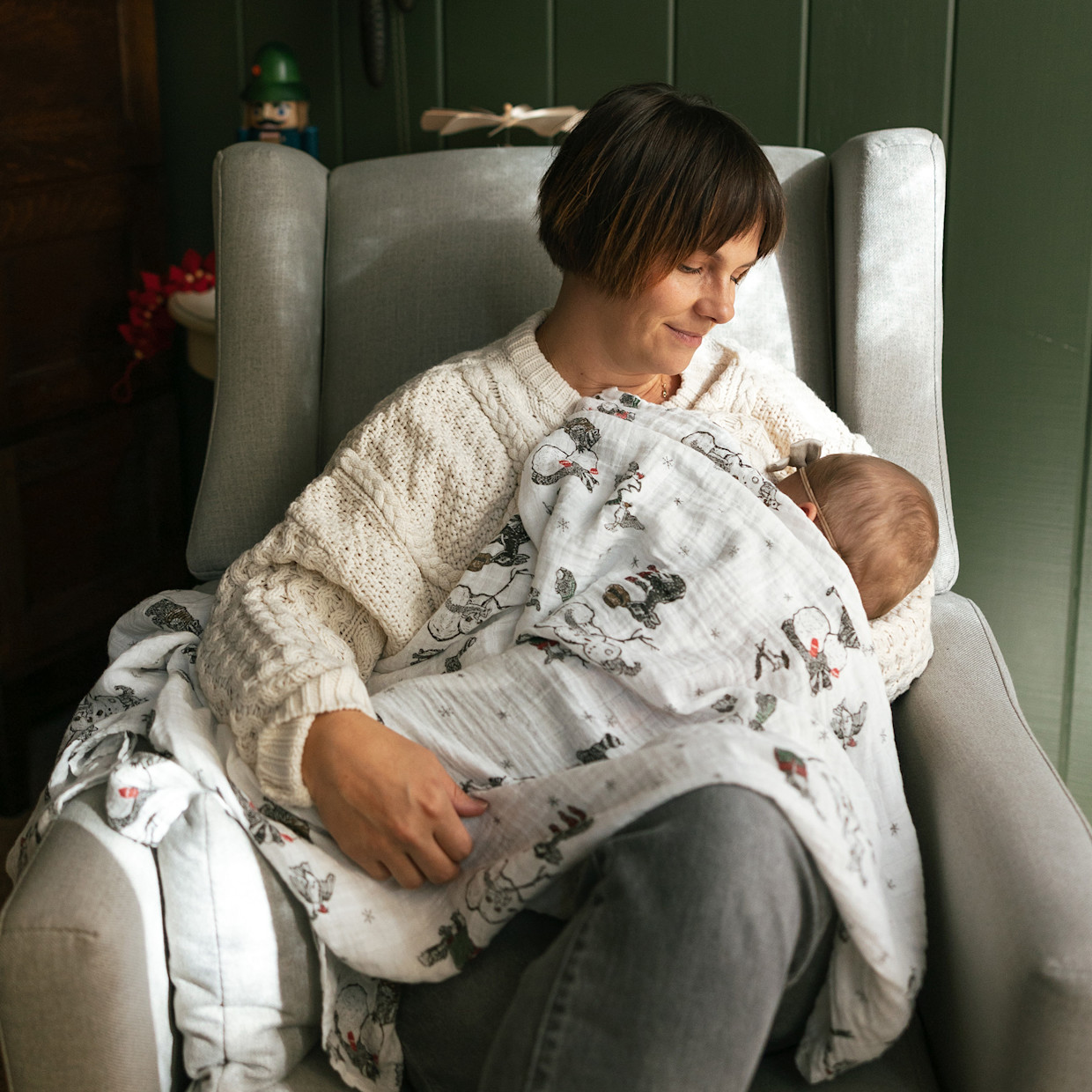 Little Unicorn Cotton Muslin Holiday Swaddle Blanket - Snow Day.