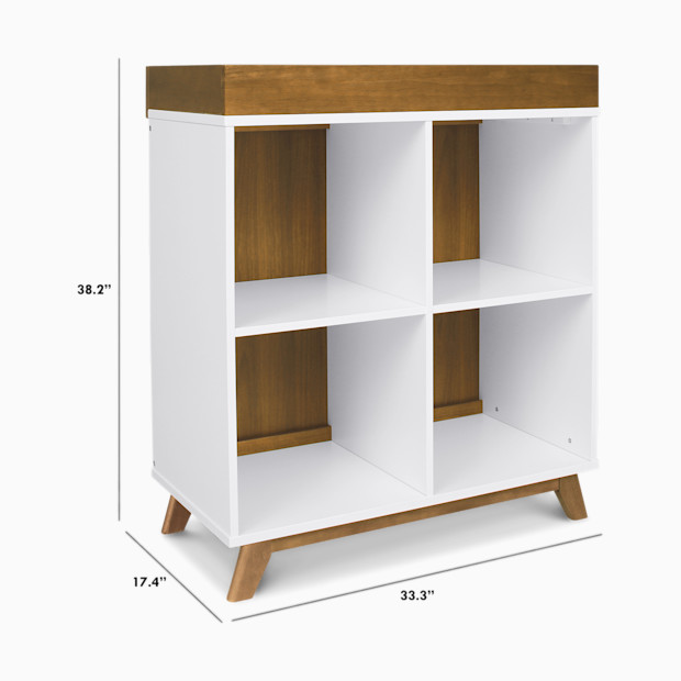 daVinci Otto Convertible Changing Table and Cubby Bookcase.