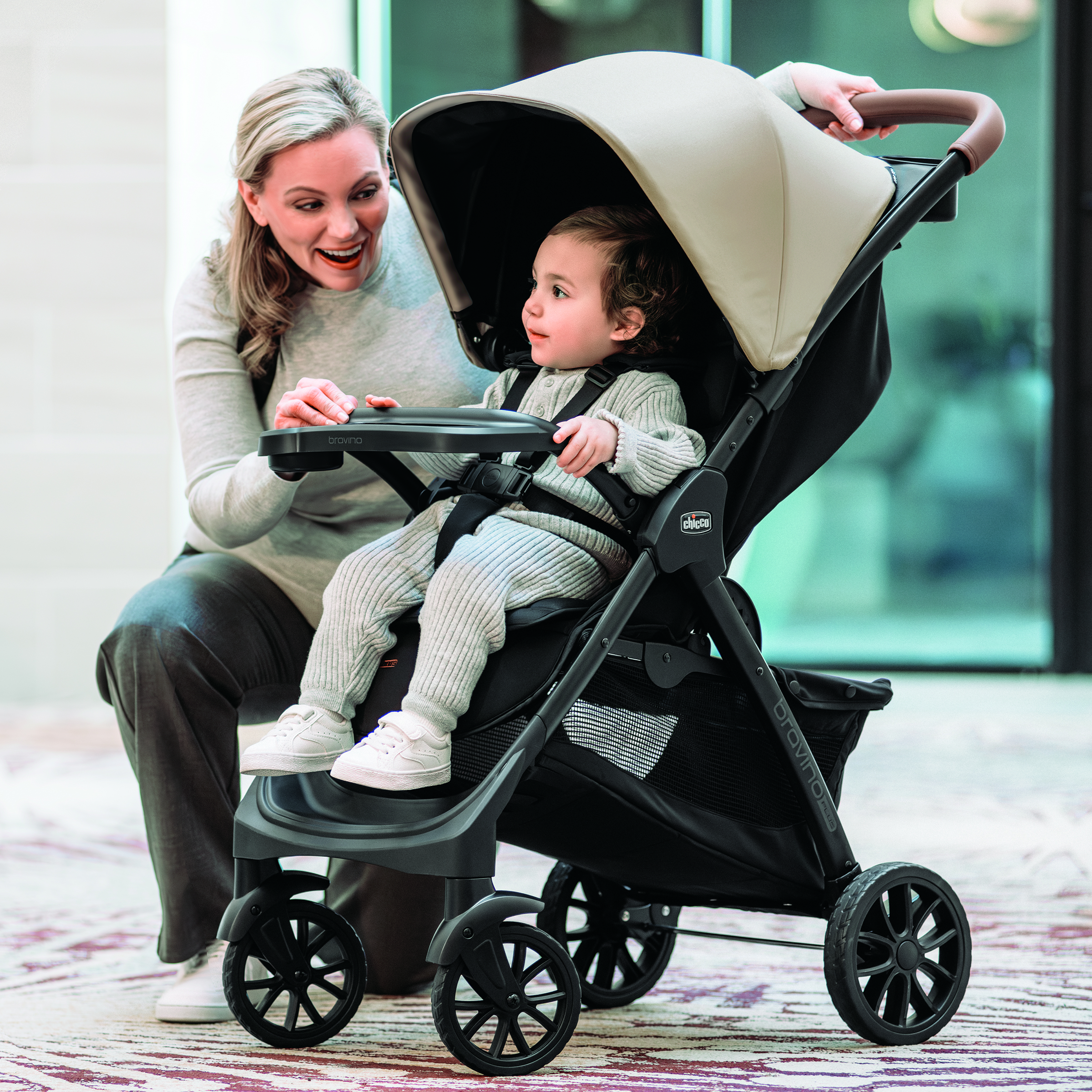 Chicco Bravino Plus Lightweight Stroller - Oat.
