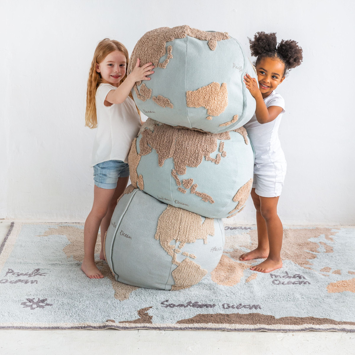 Lorena Canals World Map Pouf.