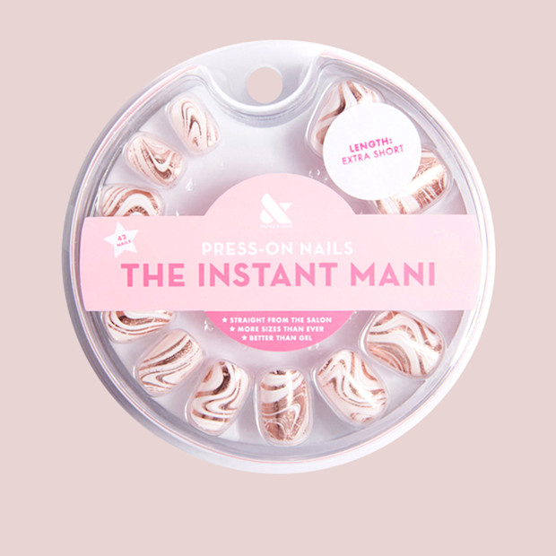 Olive and June Marble Swirls Press-On Nails.