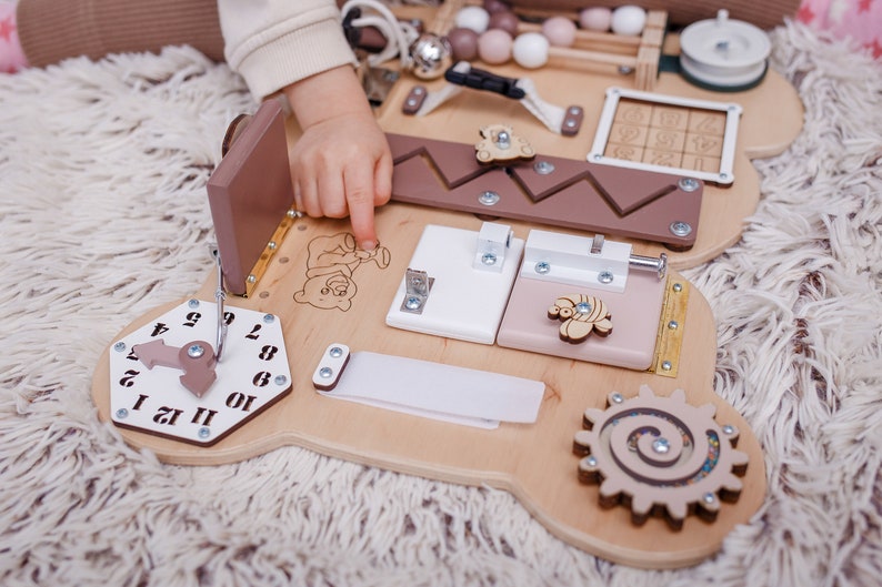 BrainUp Toddler Activity Board.