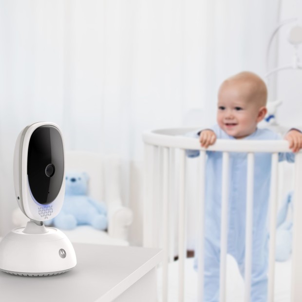 Motorola Comfort75 5" Video Baby Monitor.