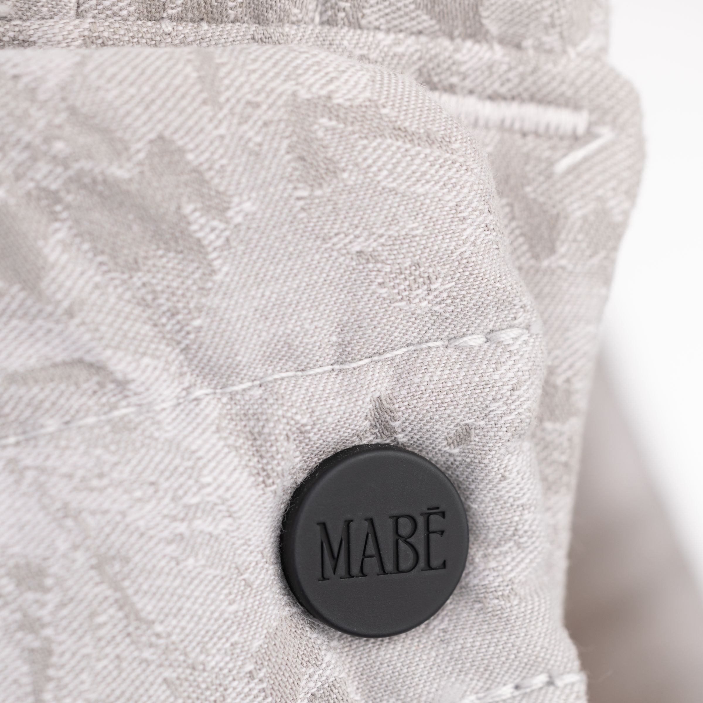 MABĒ The Monarch Baby Buckle Carrier - Ashland Camo.