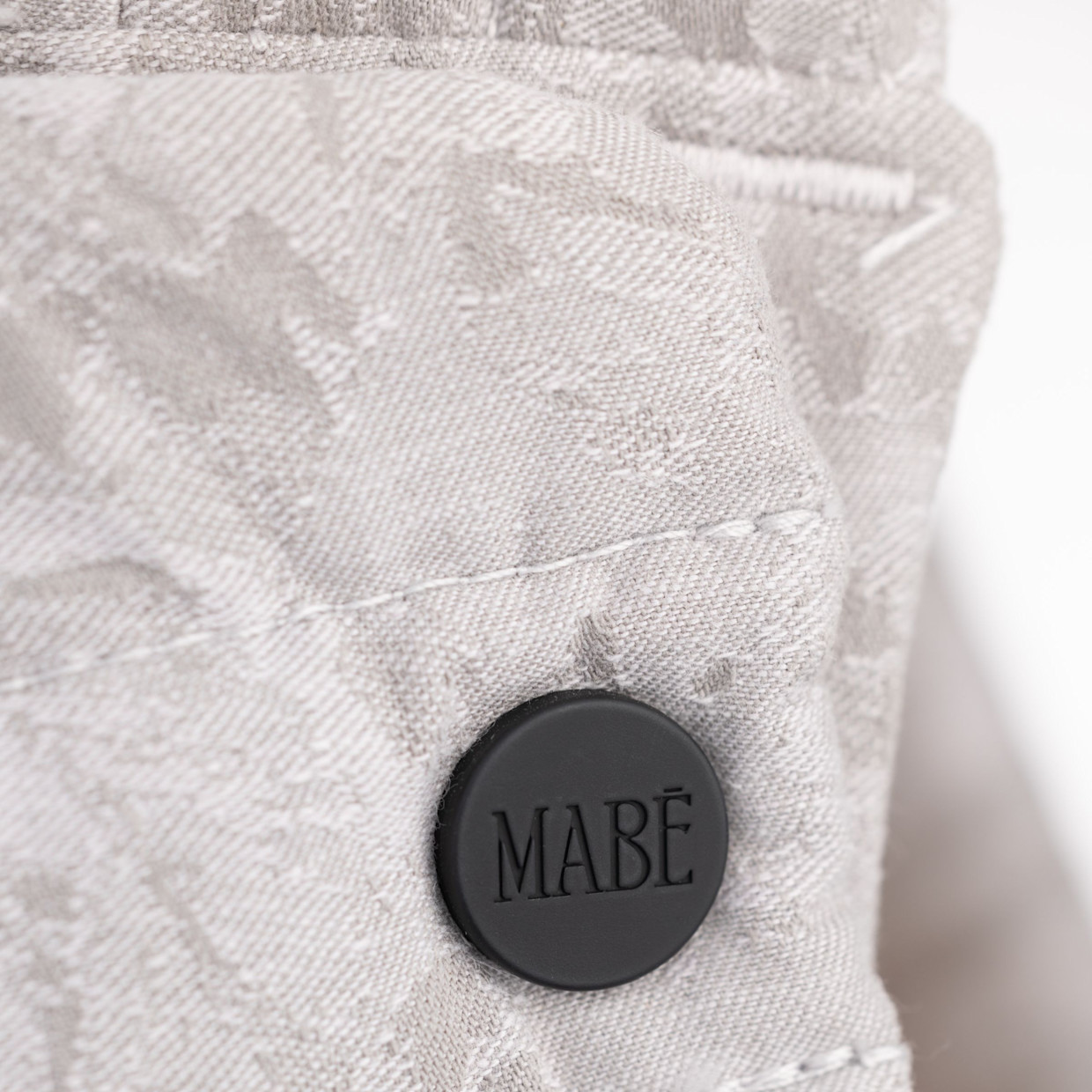 MABĒ The Monarch Baby Buckle Carrier - Ashland Camo.