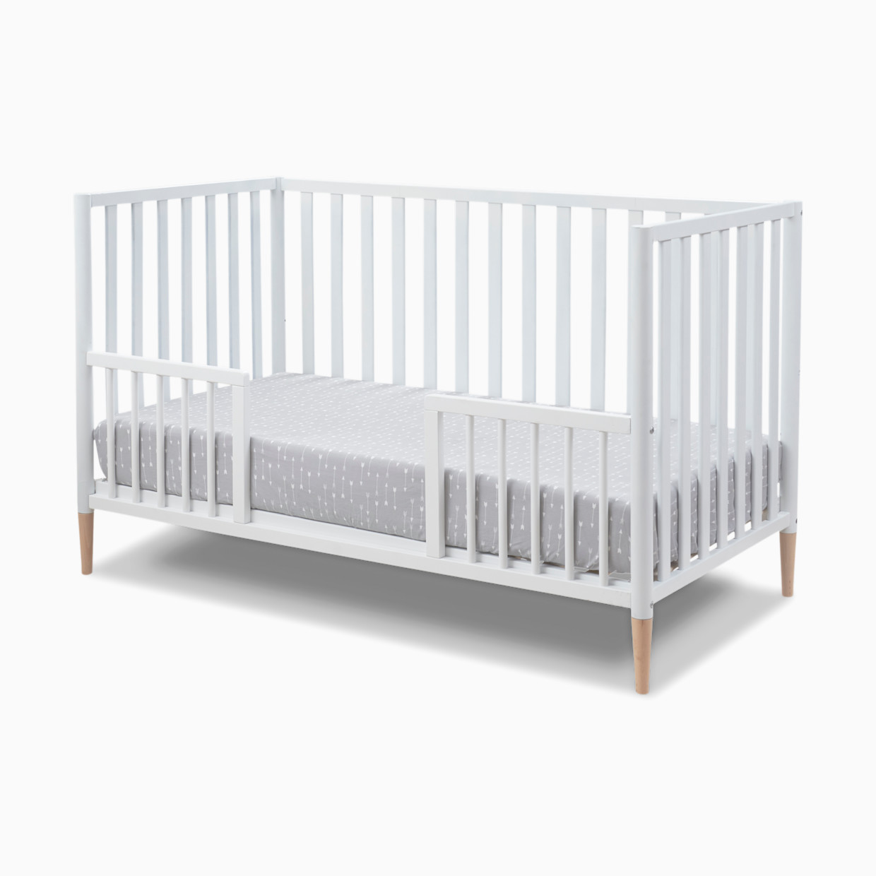 Sorelle Mia Crib - White / Natural.