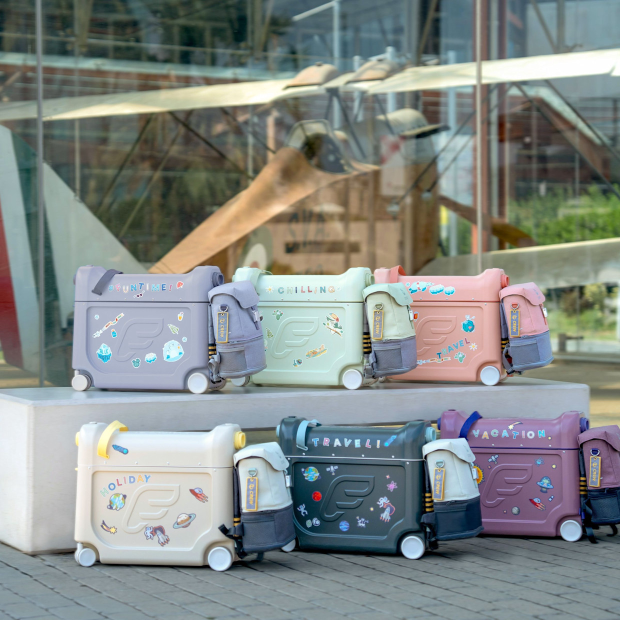 Stokke JetKids Travel Bundle - Coral Pink.