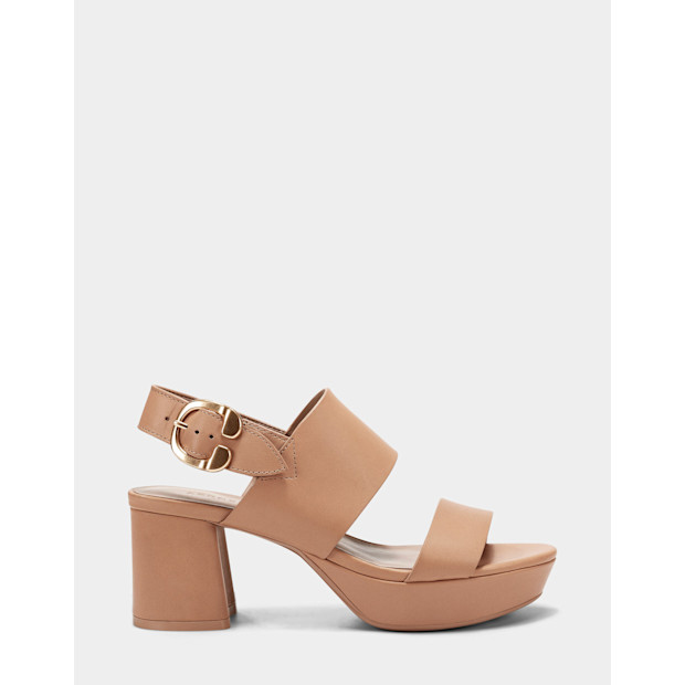 Platform Sandal in Nude Leather.