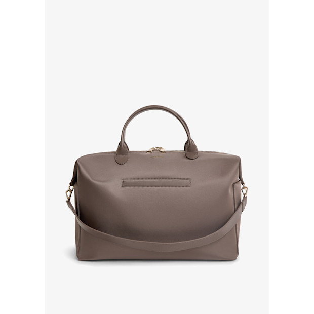 Mina Baie Nylon Full Emmy