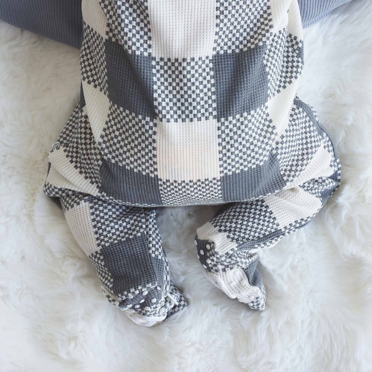 Caden Lane Bamboo Waffle Zipper Footie - Big Check Denim, 0-3 M.