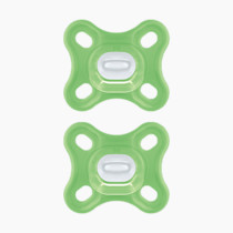 MAM Comfort Baby Pacifiers, Lightweight One-Piece Full Silicone Binky for Newborns 0-3 Months, BPA-Free Nipple, Easy to Clean Pacifier, Best for Breastfed Babies, with Sterilizer Case, 2 Count Binkies