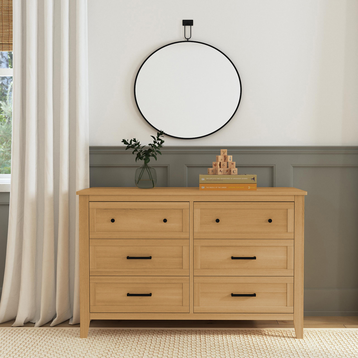 daVinci Beau 6-Drawer Dresser - Honey.