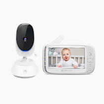 Motorola Nursery Video Baby Monitor with Camera, 5" Screen, 2-Way Audio, Night Vision, Temperature Sensor, No WiFi,1000ft Range, Lullabies, VM75