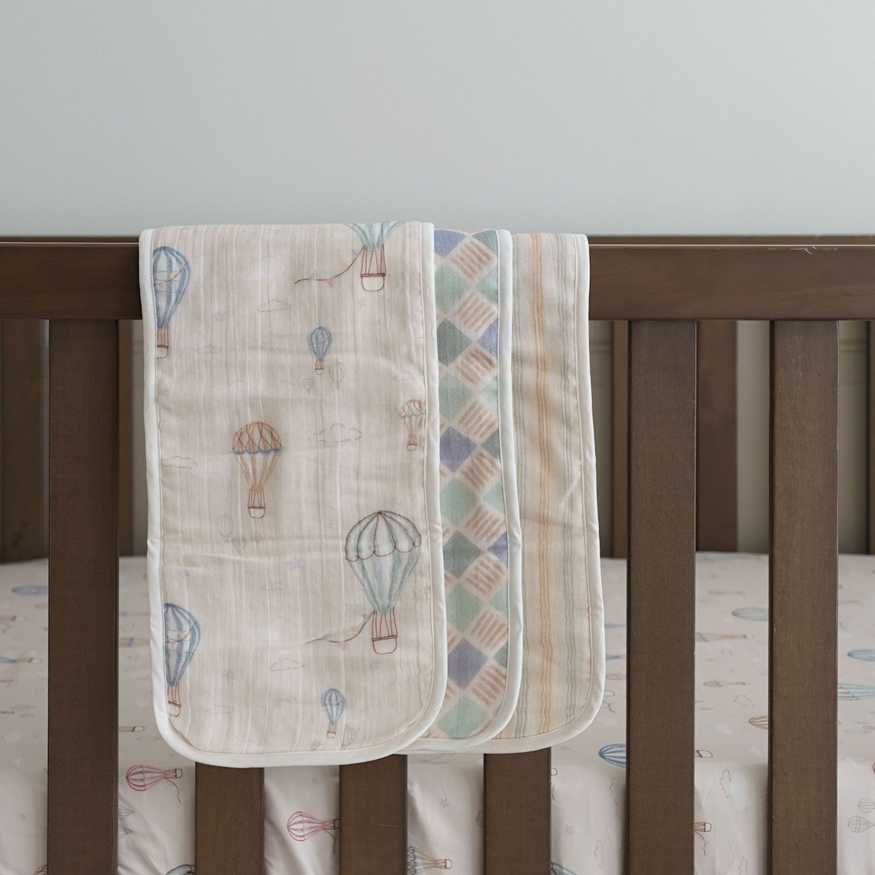 Crane Baby Cotton Muslin and Terry Burp Cloth Set (3 Pack) - Skye Hot Air Balloon.