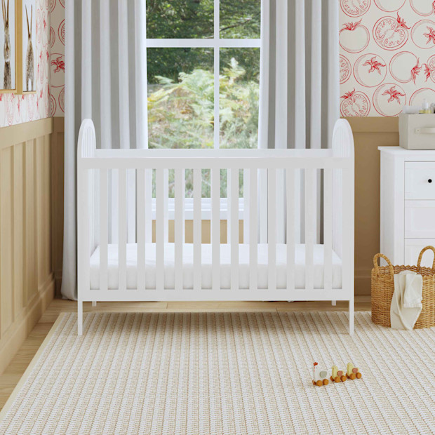 daVinci Beau 3-in-1 Convertible Crib - White.