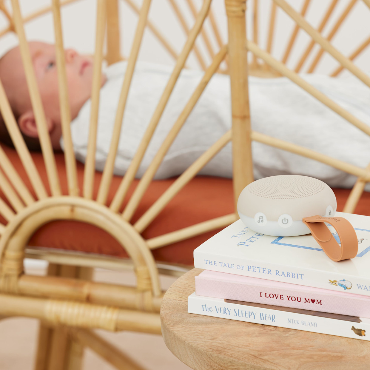 ergoPouch Driftaway Portable White Noise Machine - Taupe.