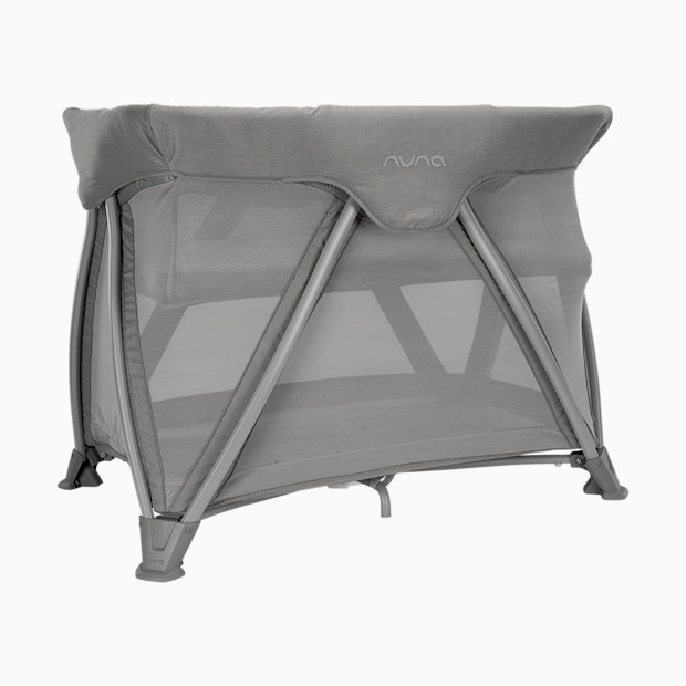 Nuna COVE Aire Go Playard.