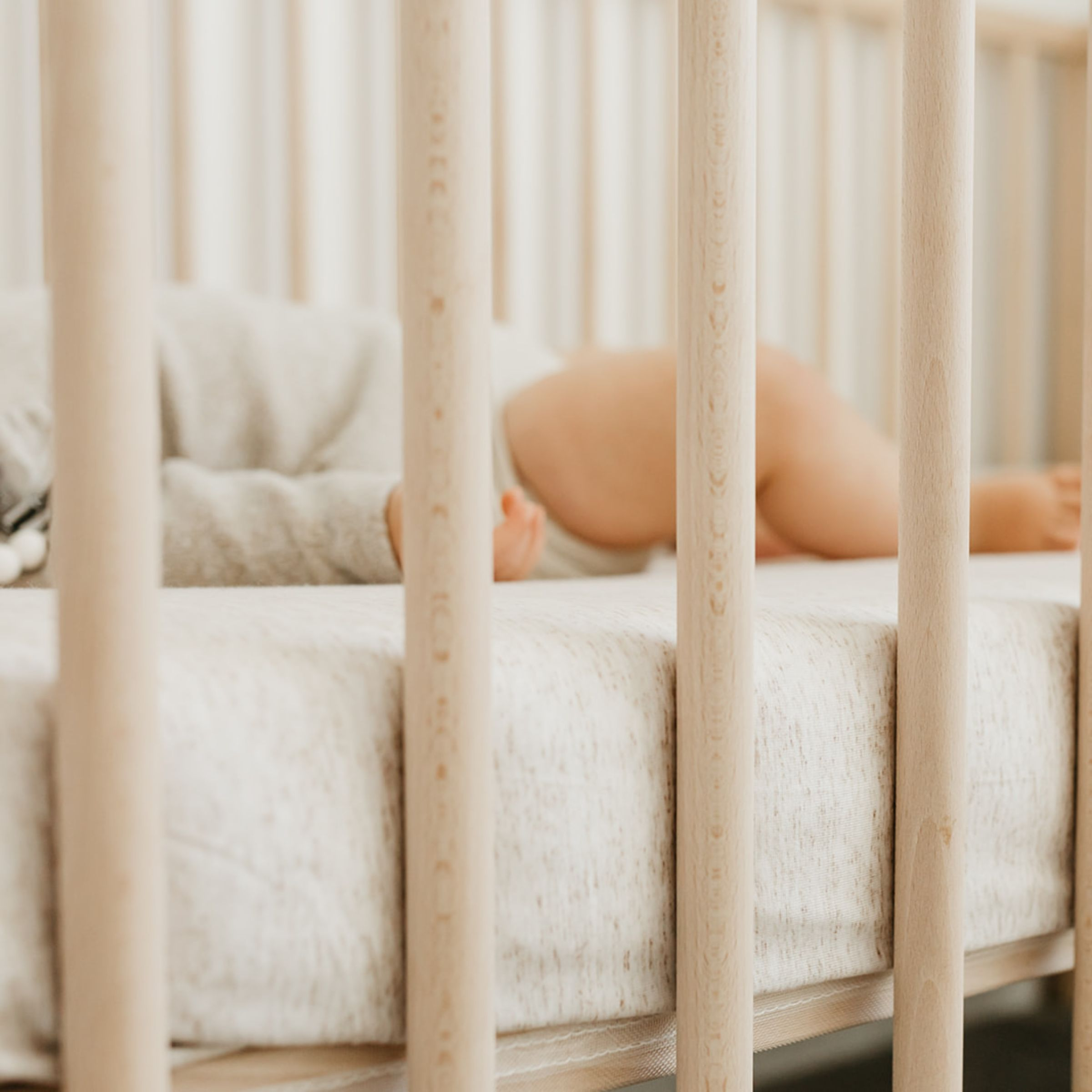 Copper Pearl Premium Crib Sheet - Oat.