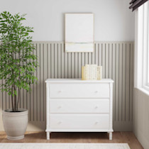 DaVinci Jenny Lind Spindle 3-Drawer Dresser - White DaVinci Jenny Lind Spindle 3-Drawer Dresser - White