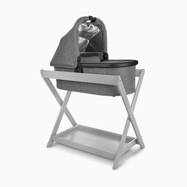UPPAbaby Vista V3 Bassinet Stand.