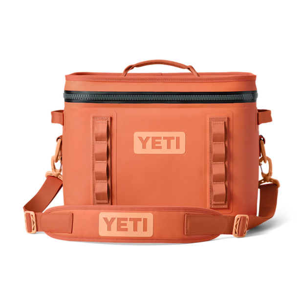 Yeti Hopper Flip 18 Soft Cooler.