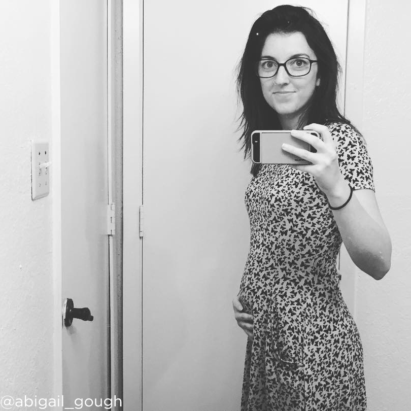 15-weeks-pregnant-tummy-abigailgough