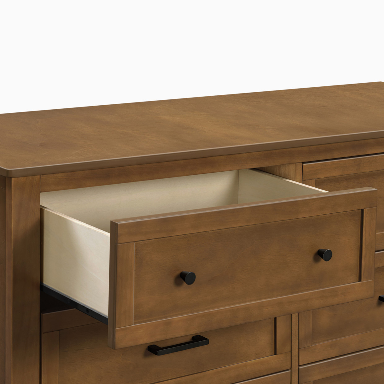 daVinci Beau 6-Drawer Dresser - Walnut.