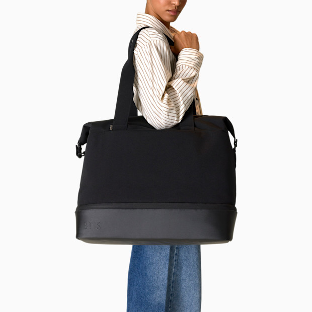 BEIS Travel The Weekender.