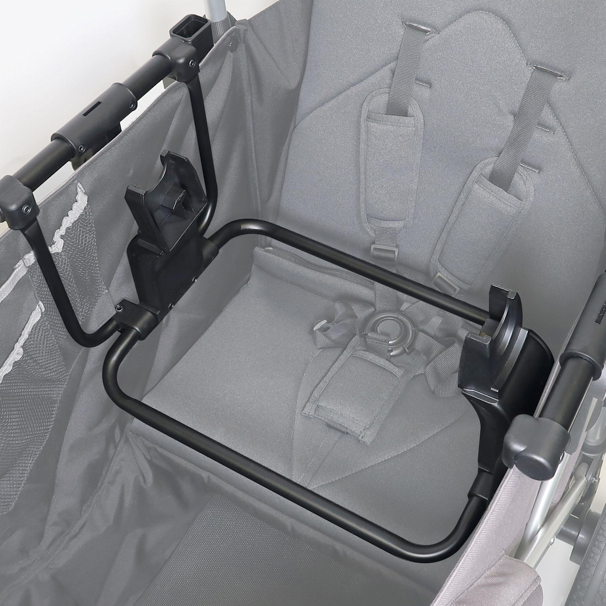 Larktale Car Seat Adapter - Maxi Cosi, Clek & Nuna - Caravan - Black.