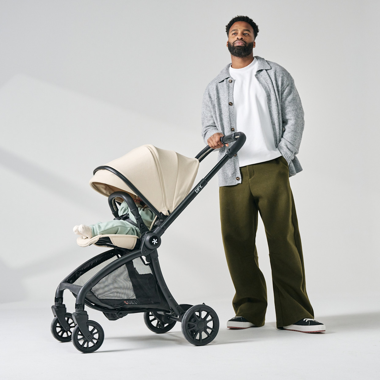 DFY R1 Stroller - Cream/Matte Black.