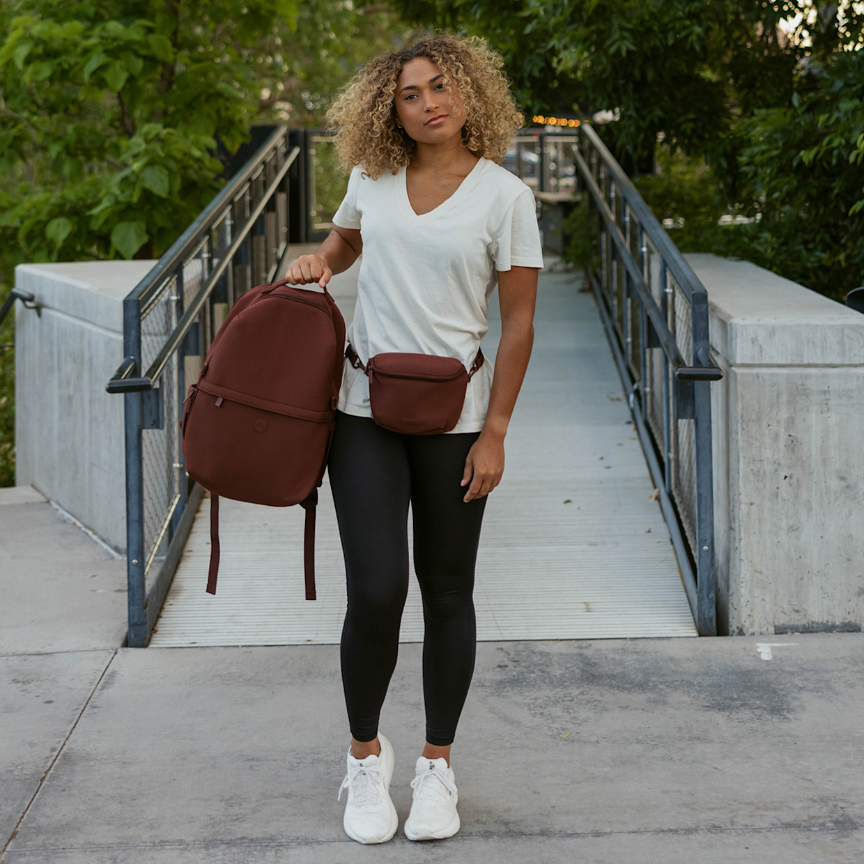 Parker Baby Co. Drift Neoprene Diaper Backpack - Raisin.