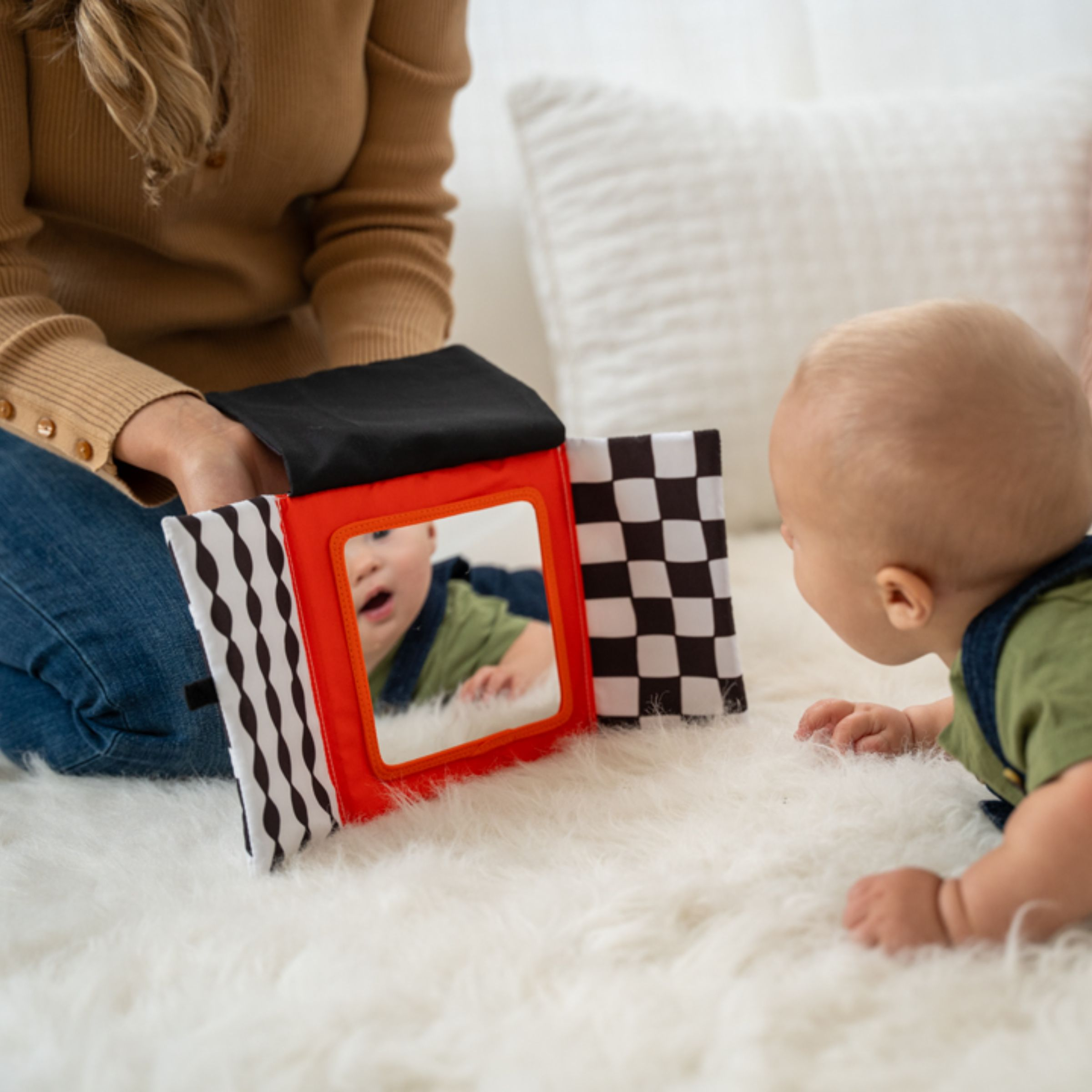 Manhattan Toy Wimmer Peek & Go Tummy Time Mirror.