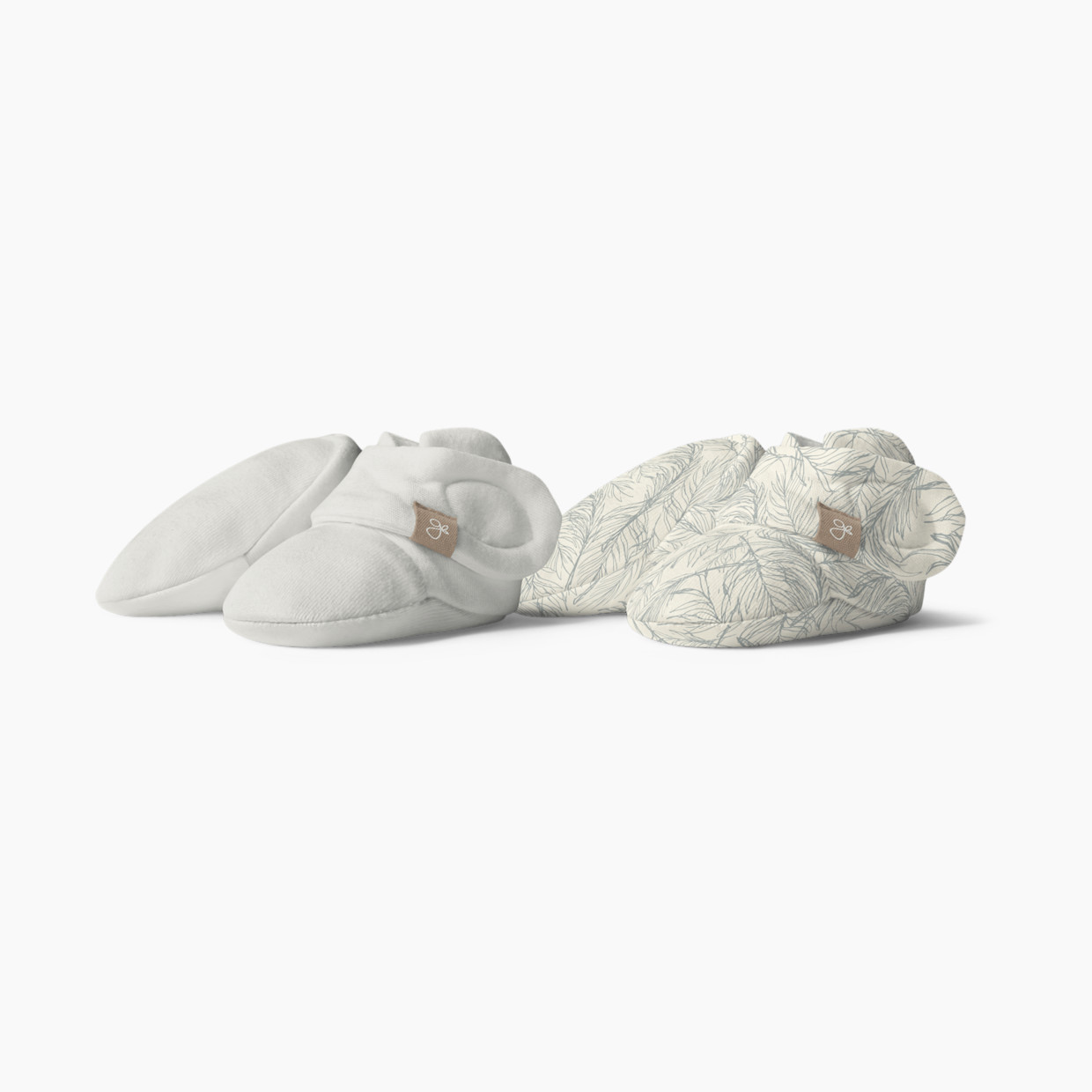 Goumi Kids Stay-On Baby Booties (2 pack) - Coastal + Cloud, 0-3 Months.