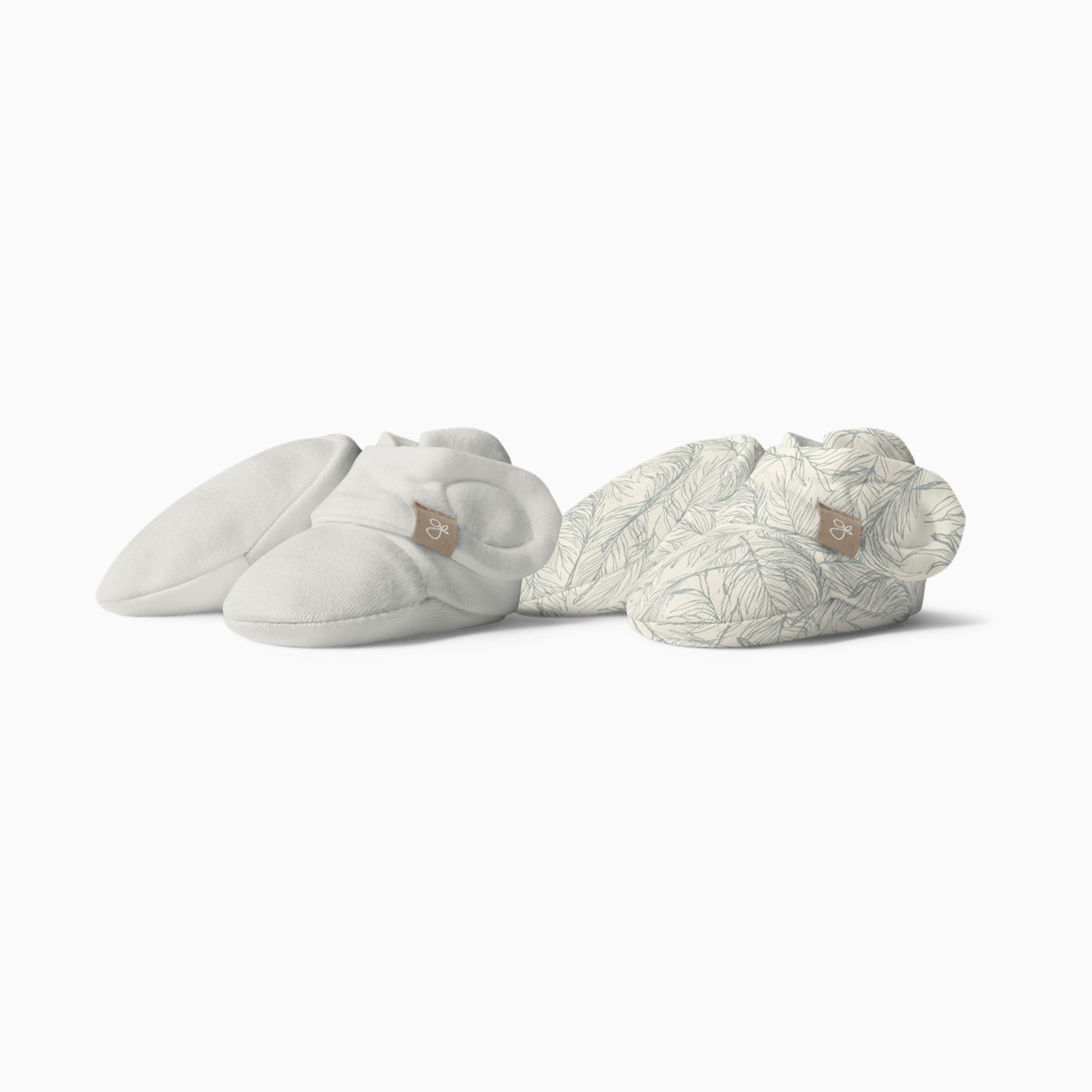Goumi Kids Stay-On Baby Booties (2 pack) - Coastal + Cloud, 0-3 Months.