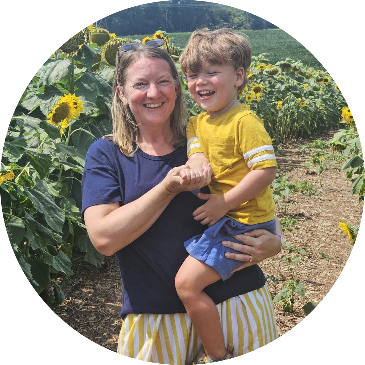 Monika  Anderson null.