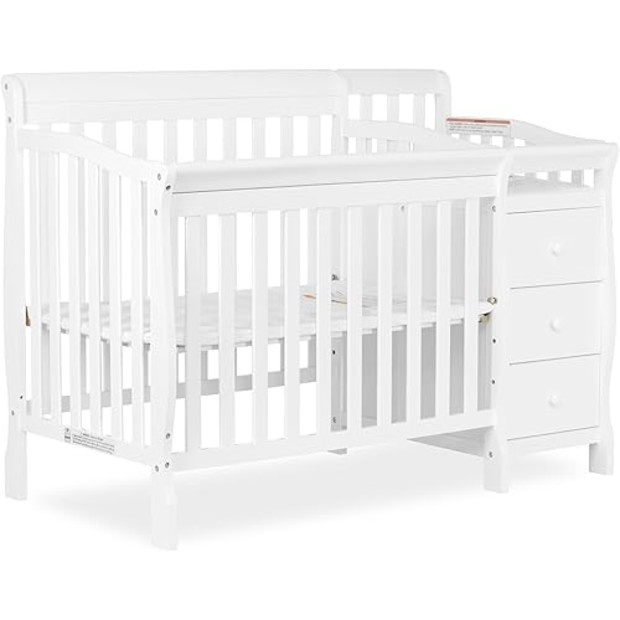 Dream On Me Jayden 4-in-1 Mini Convertible Crib