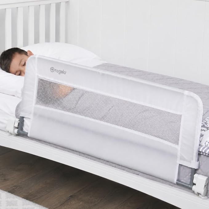 Regalo  Safety Swing Down Crib Rail.