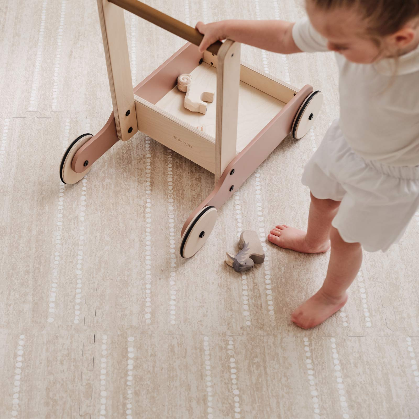Product Image 4.