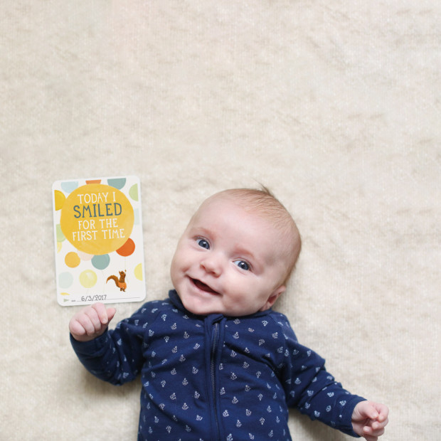 Milestone Dream World Baby Photo Cards.