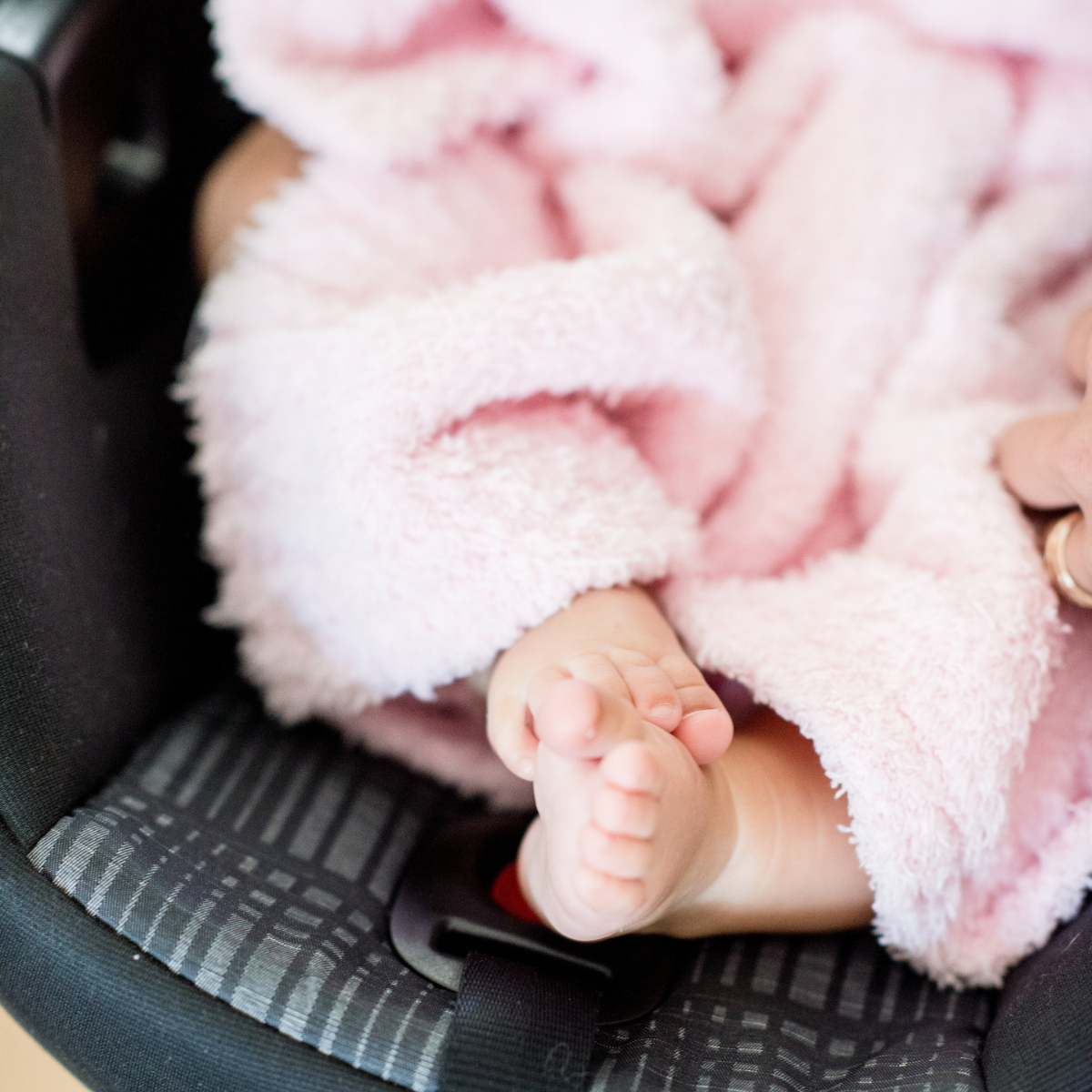 Saranoni Bamboni Receiving Blanket Light Pink Babylist Shop